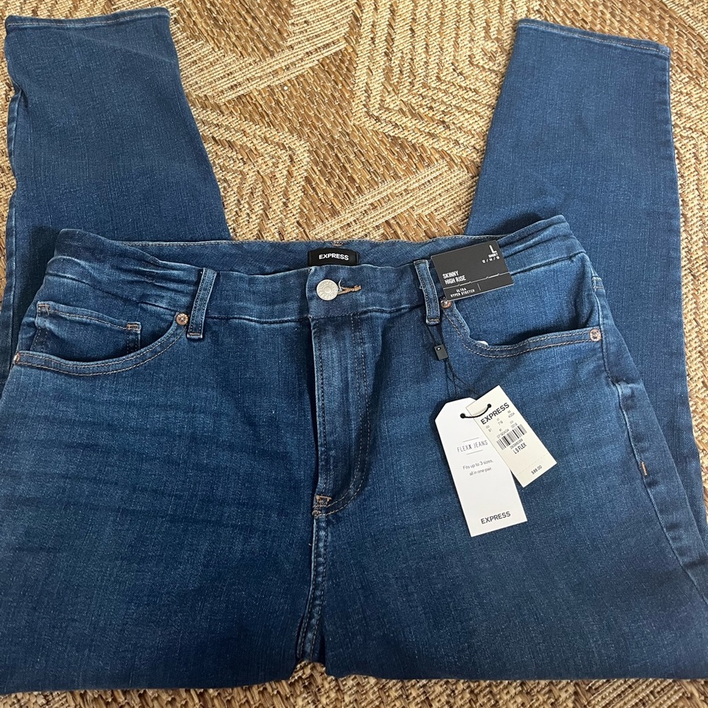 Express flexx jeans - skinny high rise - Lg - new with tags!